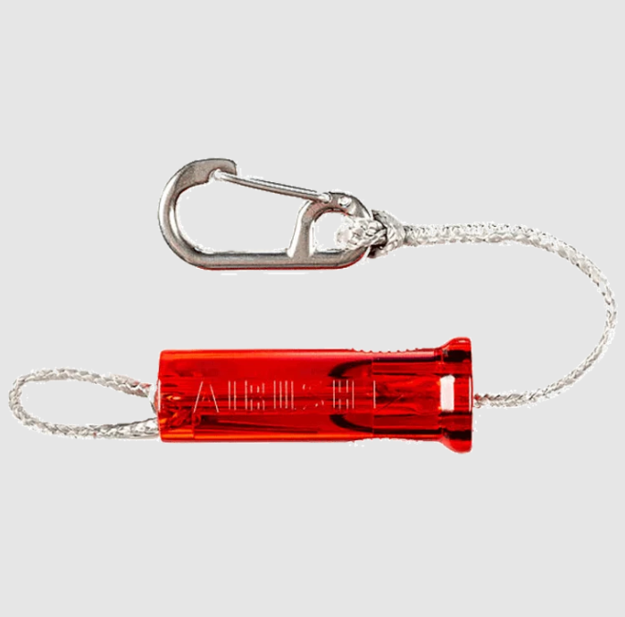 Leash - Red 1707096000111940689 #1