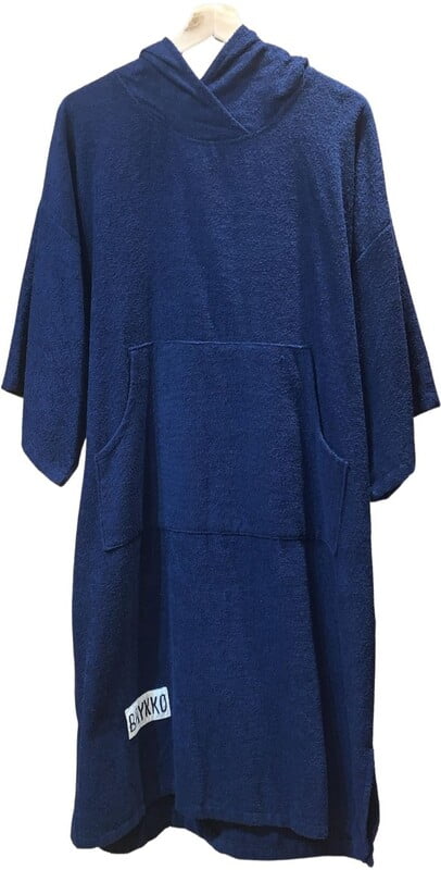 | Poncho  | L  | Azul Marino  | Fino  |   | Baykko